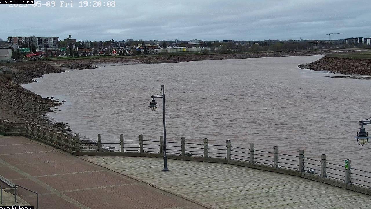 Web Cam image of Moncton (Bore Park)