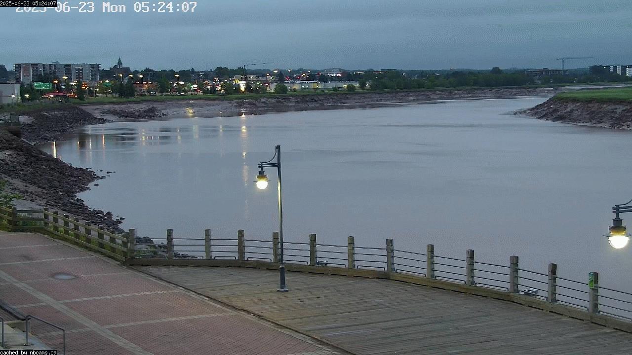 Web Cam image of Moncton (Bore Park)