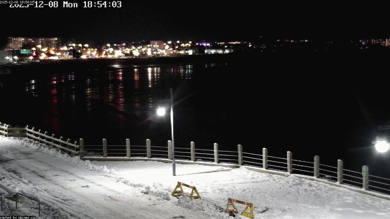 Web Cam image of Moncton (Bore Park)