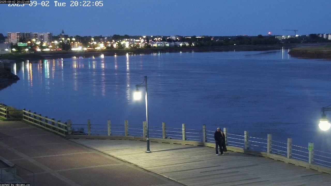 Web Cam image of Moncton (Bore Park)