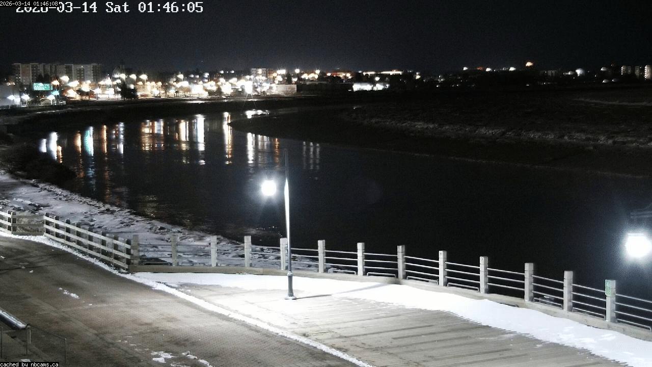 Web Cam image of Moncton (Bore Park)