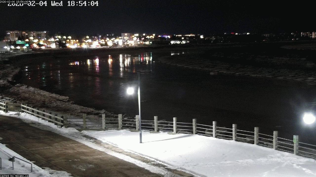 Web Cam image of Moncton (Bore Park)