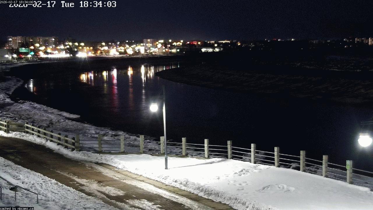 Web Cam image of Moncton (Bore Park)