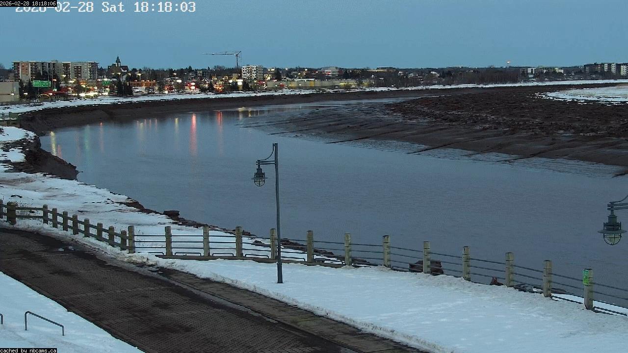 Web Cam image of Moncton (Bore Park)