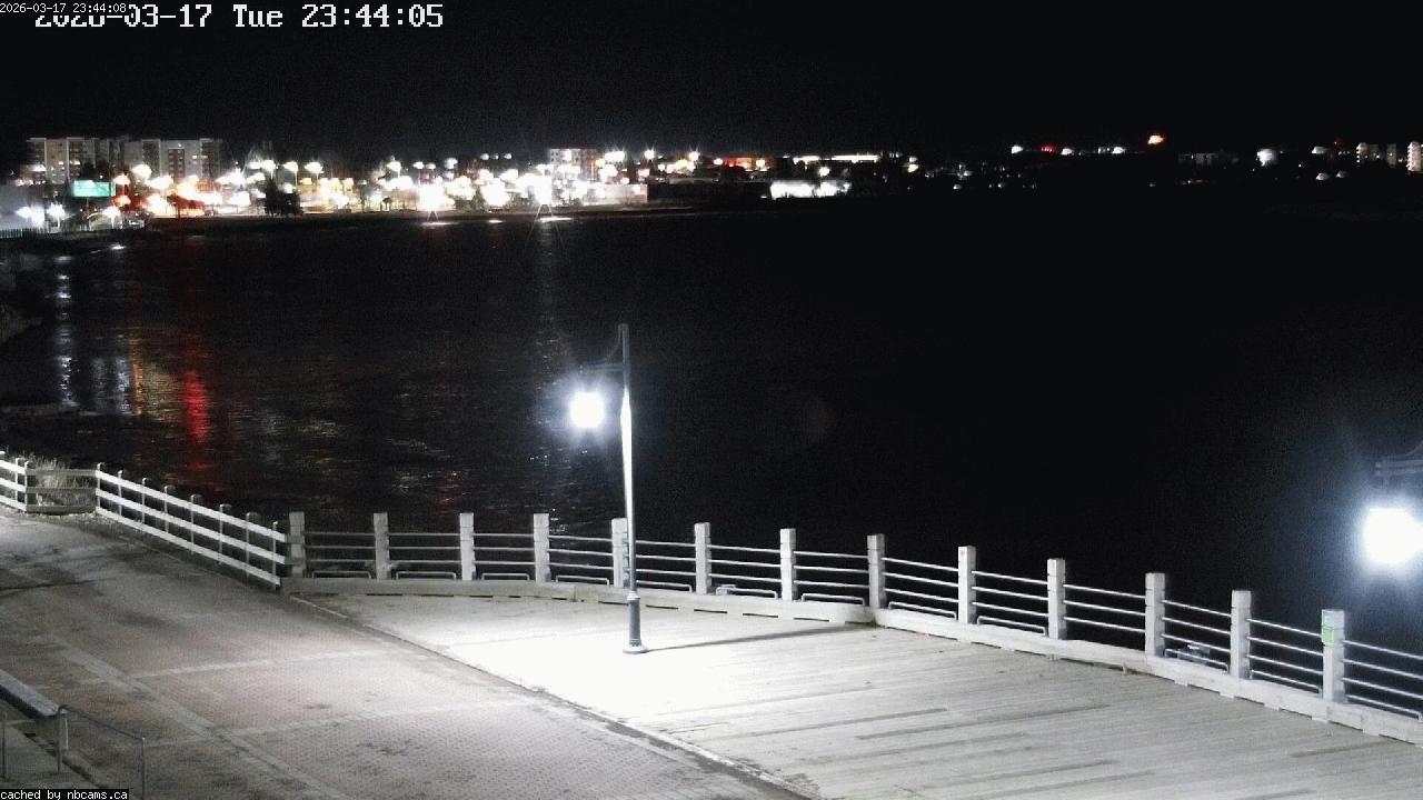 Web Cam image of Moncton (Bore Park)