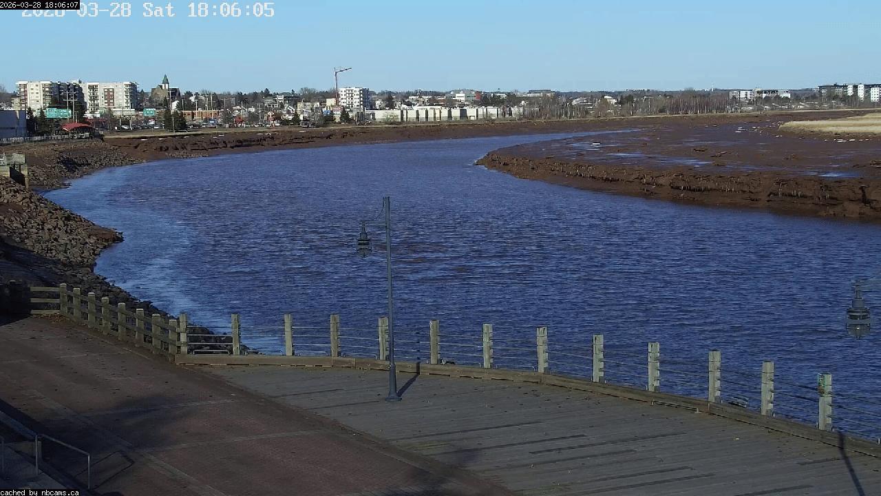 Web Cam image of Moncton (Bore Park)