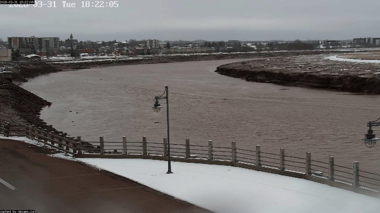 Web Cam image of Moncton (Bore Park)