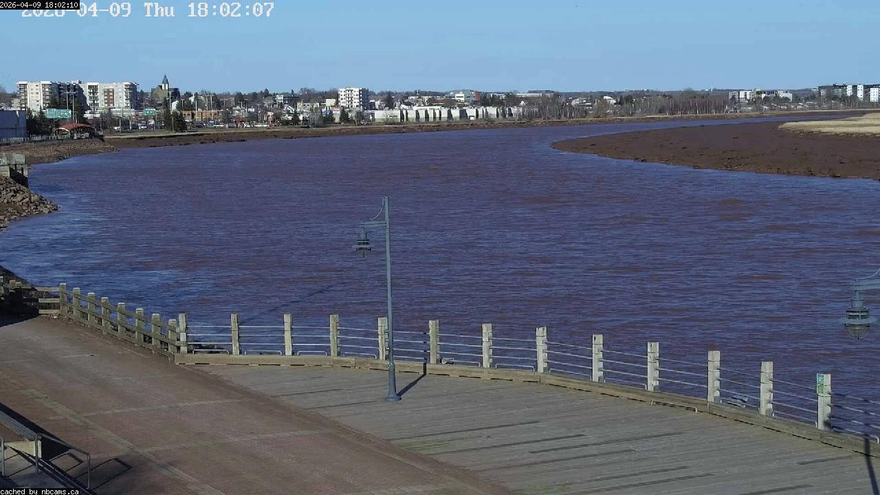 Web Cam image of Moncton (Bore Park)