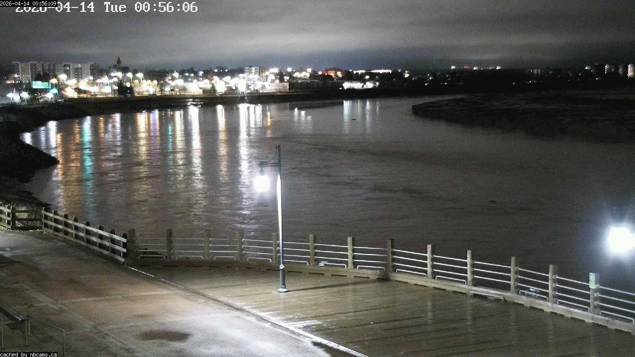 Web Cam image of Moncton (Bore Park)