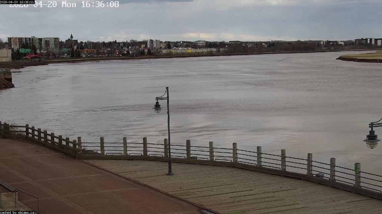 Web Cam image of Moncton (Bore Park)