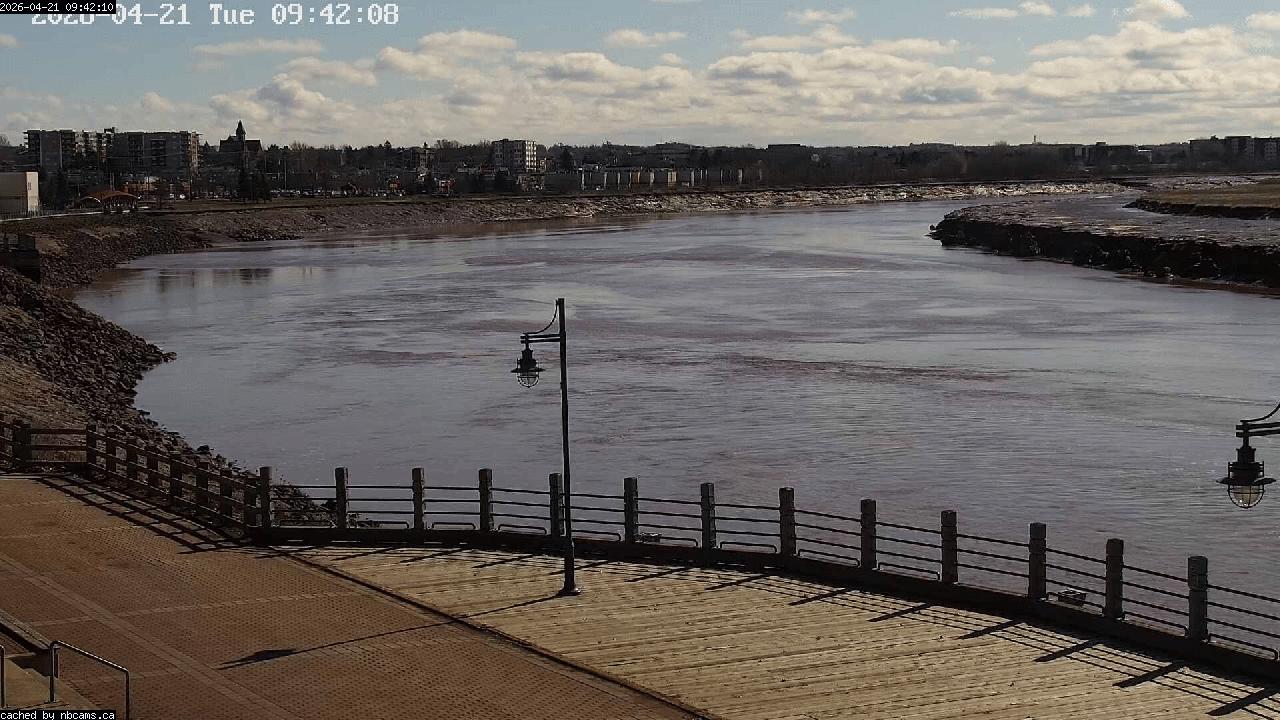 Web Cam image of Moncton (Bore Park)