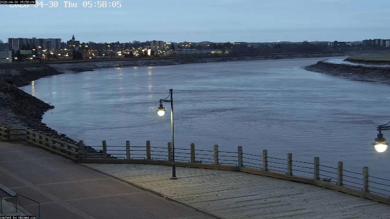 Web Cam image of Moncton (Bore Park)