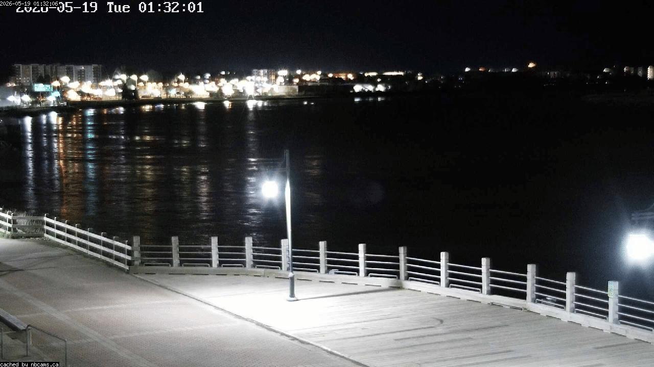 Web Cam image of Moncton (Bore Park)