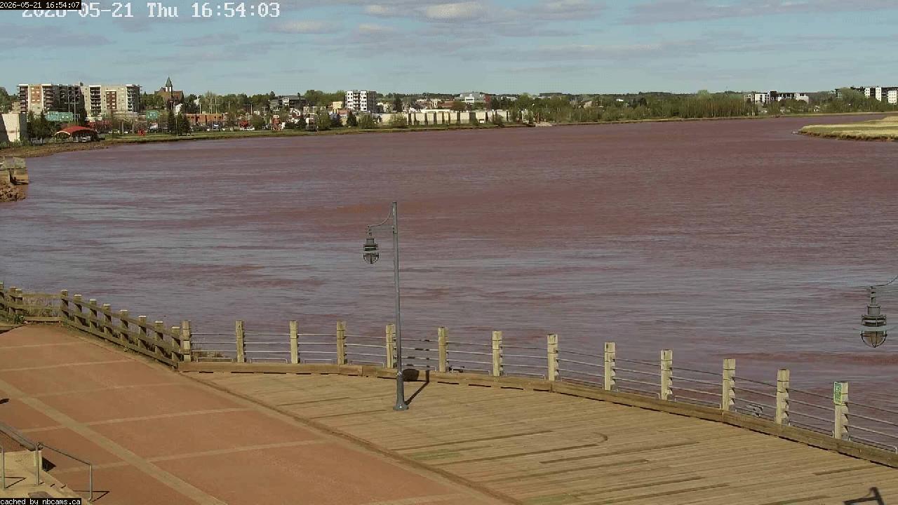 Web Cam image of Moncton (Bore Park)