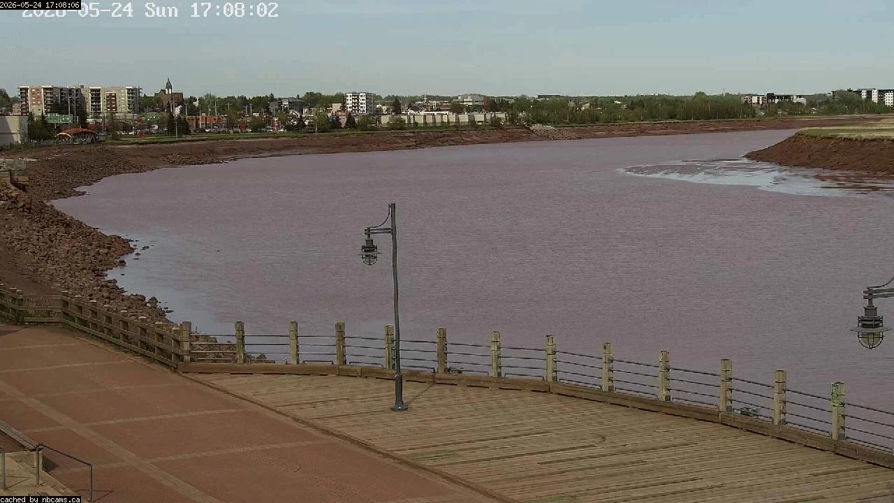 Web Cam image of Moncton (Bore Park)