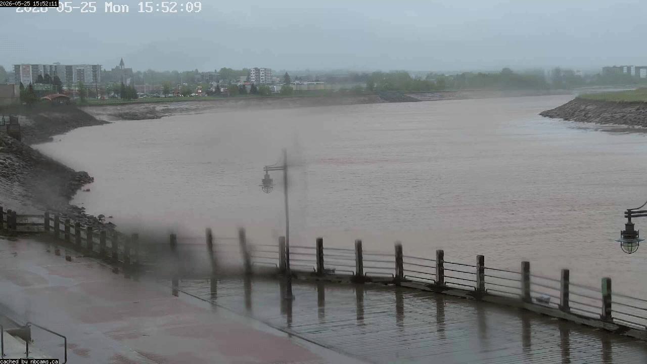 Web Cam image of Moncton (Bore Park)