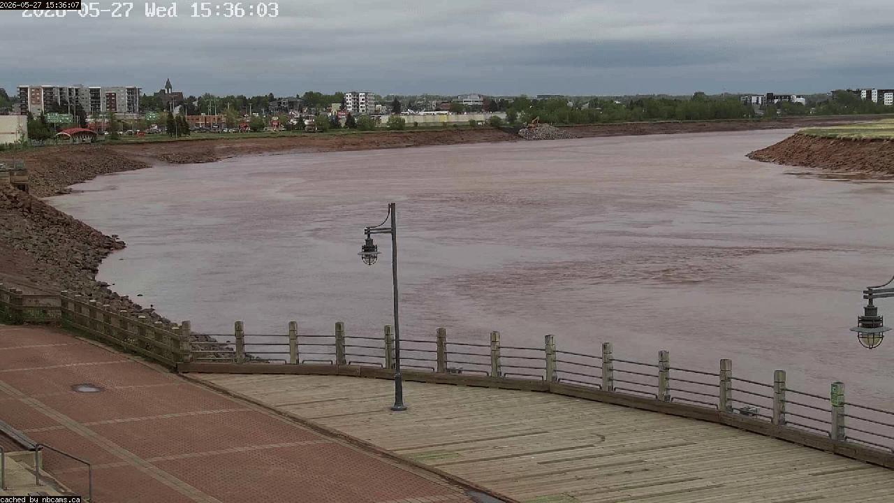 Web Cam image of Moncton (Bore Park)
