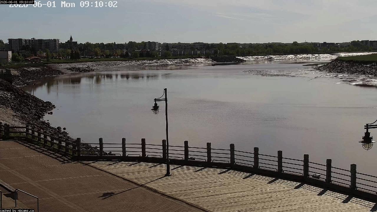 Web Cam image of Moncton (Bore Park)