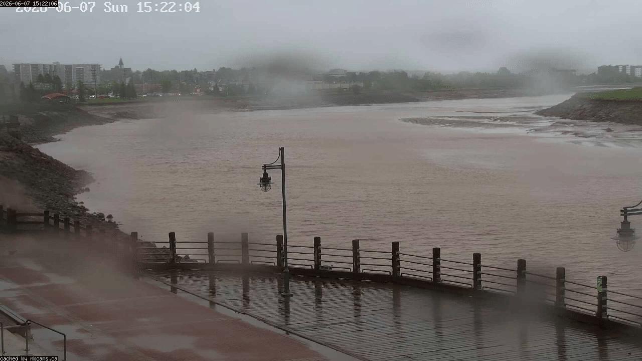 Web Cam image of Moncton (Bore Park)