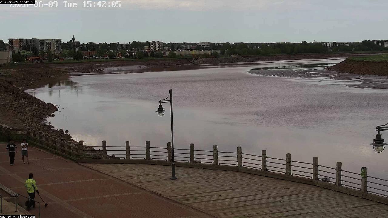 Web Cam image of Moncton (Bore Park)