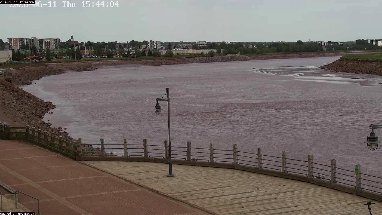 Web Cam image of Moncton (Bore Park)
