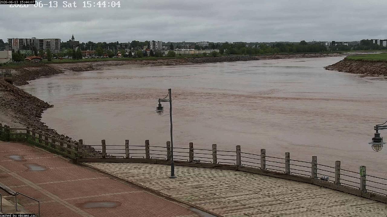 Web Cam image of Moncton (Bore Park)