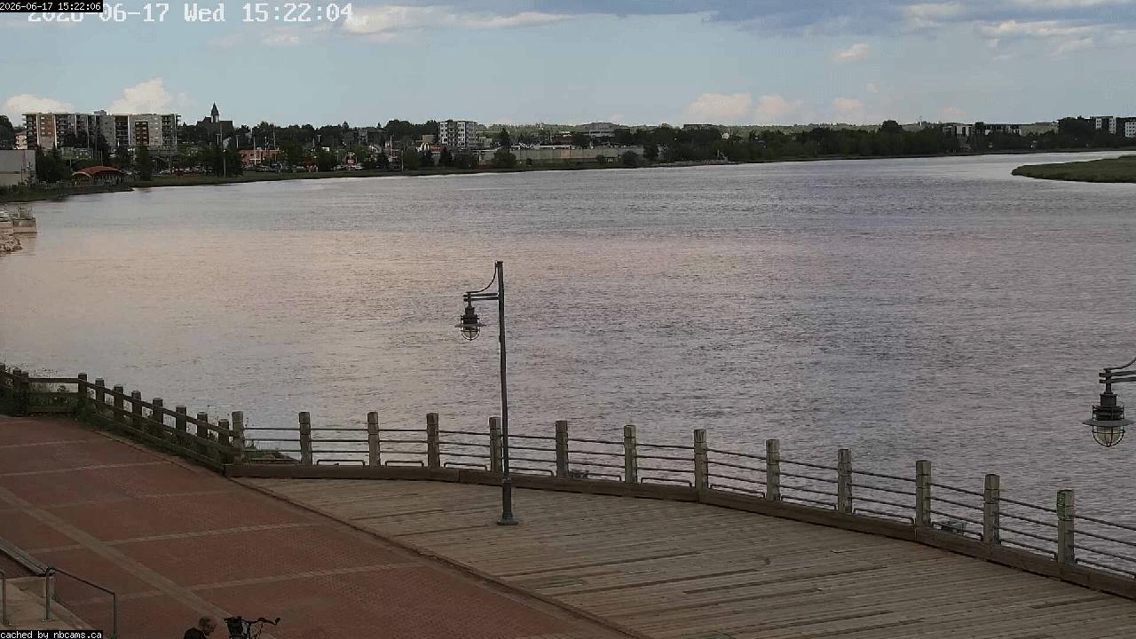 Web Cam image of Moncton (Bore Park)