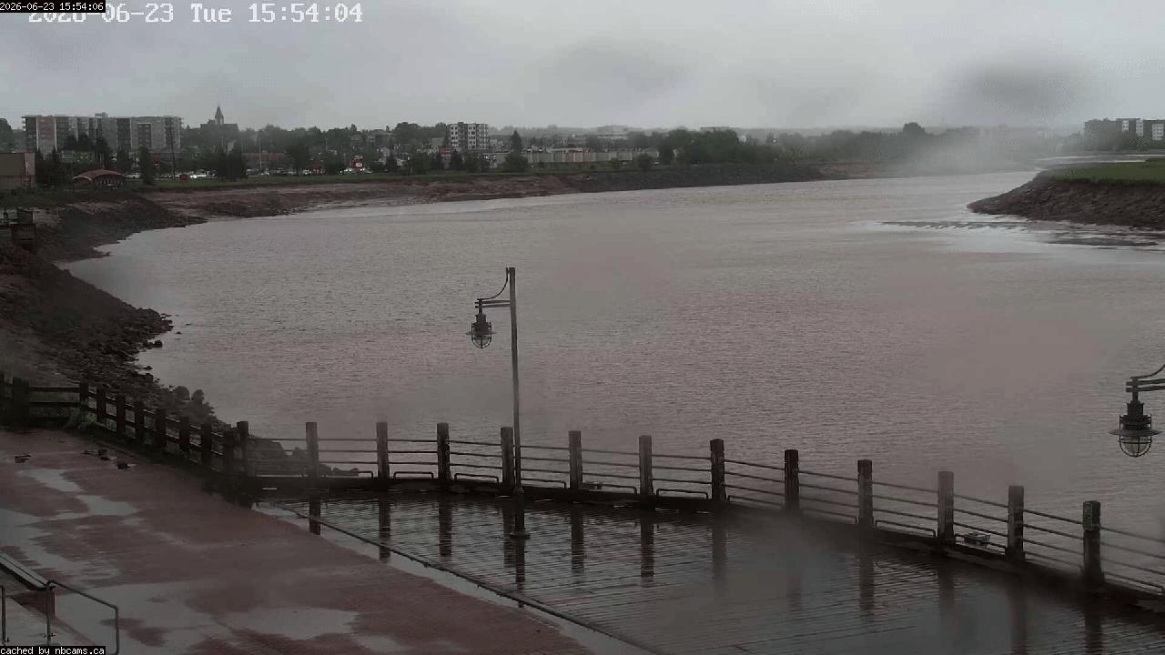 Web Cam image of Moncton (Bore Park)