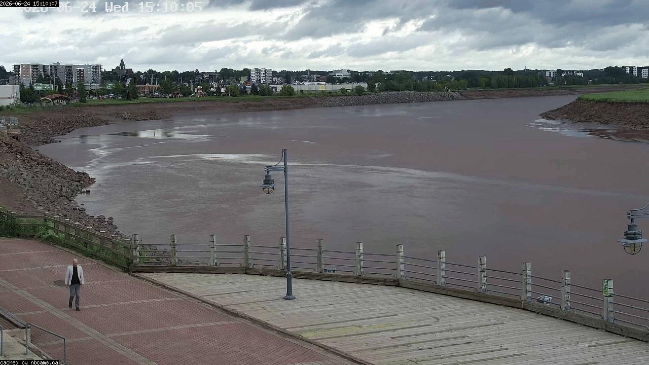 Web Cam image of Moncton (Bore Park)