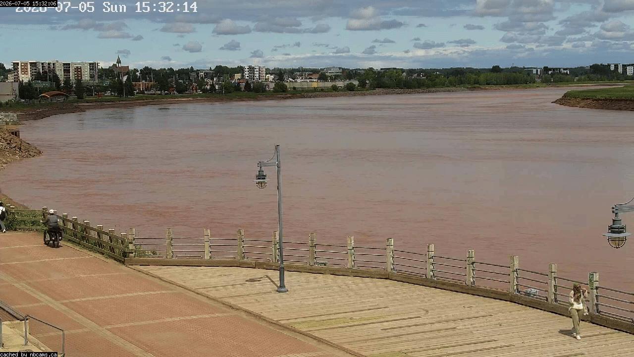 Web Cam image of Moncton (Bore Park)