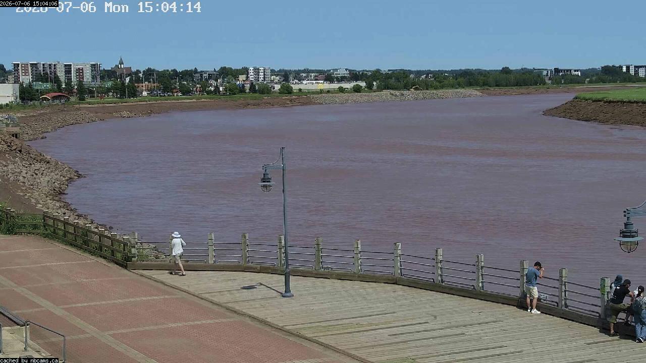 Web Cam image of Moncton (Bore Park)