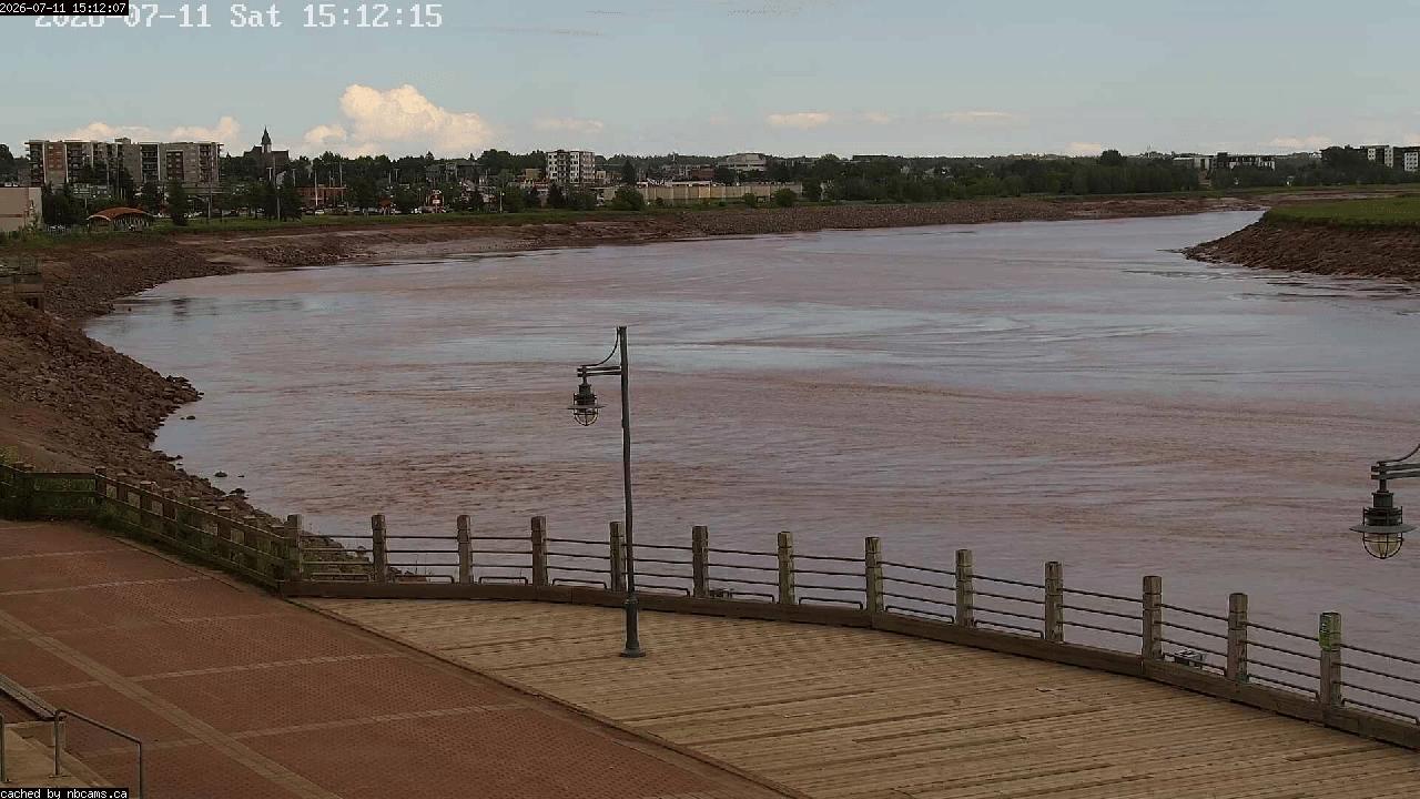 Web Cam image of Moncton (Bore Park)