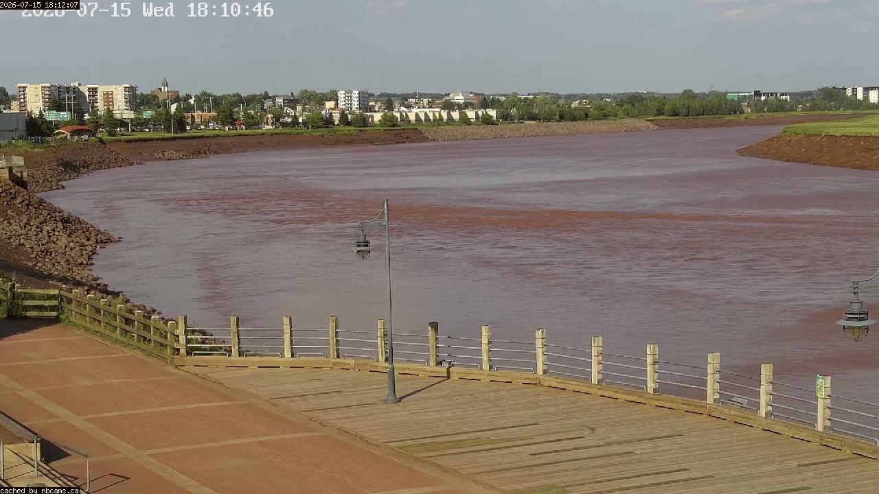 Web Cam image of Moncton (Bore Park)