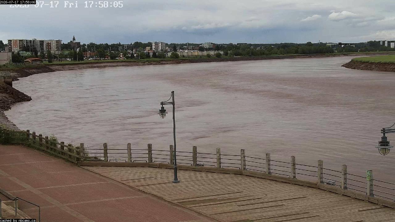Web Cam image of Moncton (Bore Park)