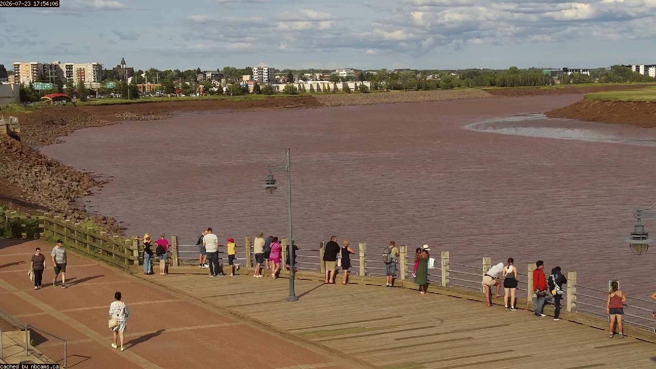 Web Cam image of Moncton (Bore Park)