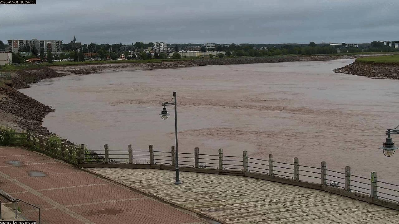 Web Cam image of Moncton (Bore Park)