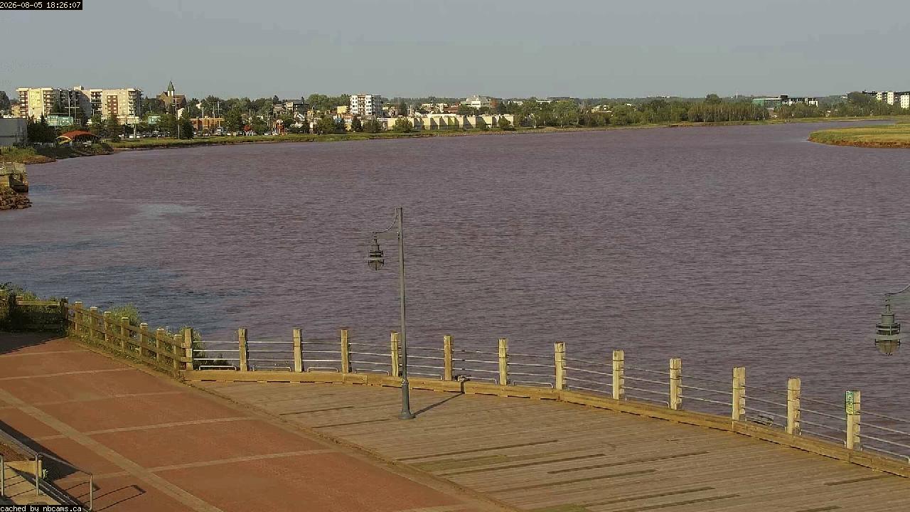 Web Cam image of Moncton (Bore Park)