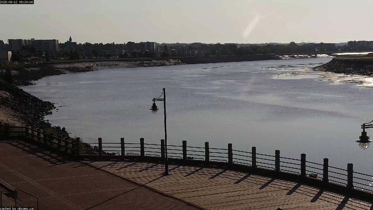 Web Cam image of Moncton (Bore Park)