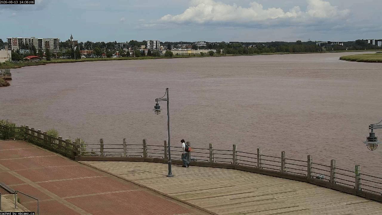 Web Cam image of Moncton (Bore Park)