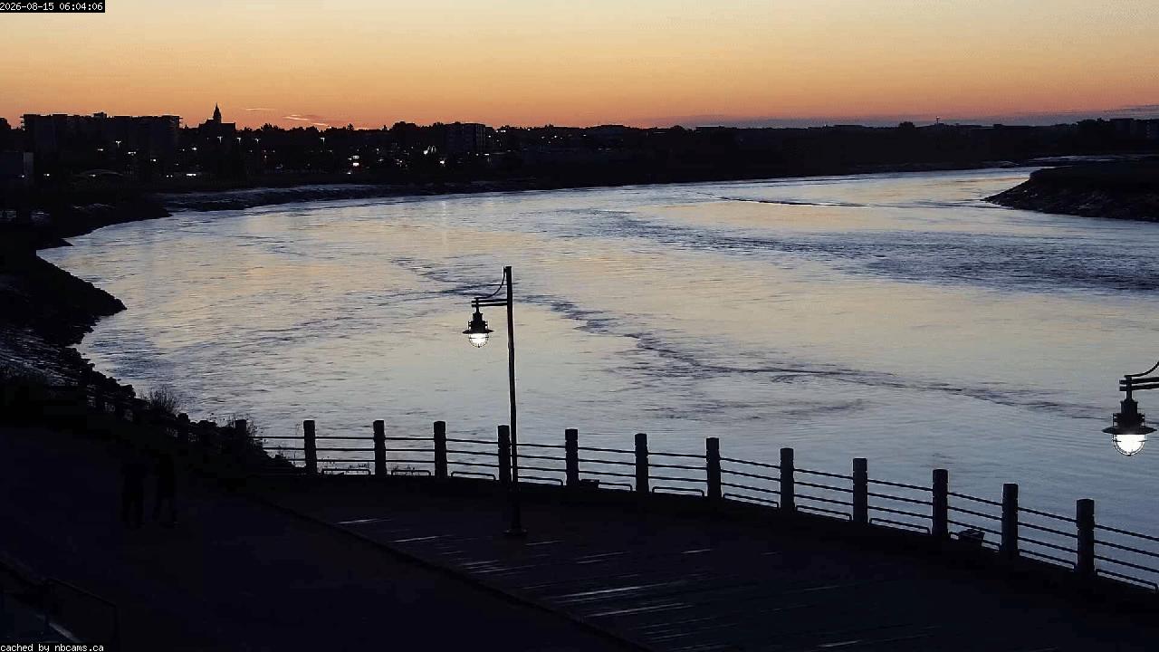Web Cam image of Moncton (Bore Park)