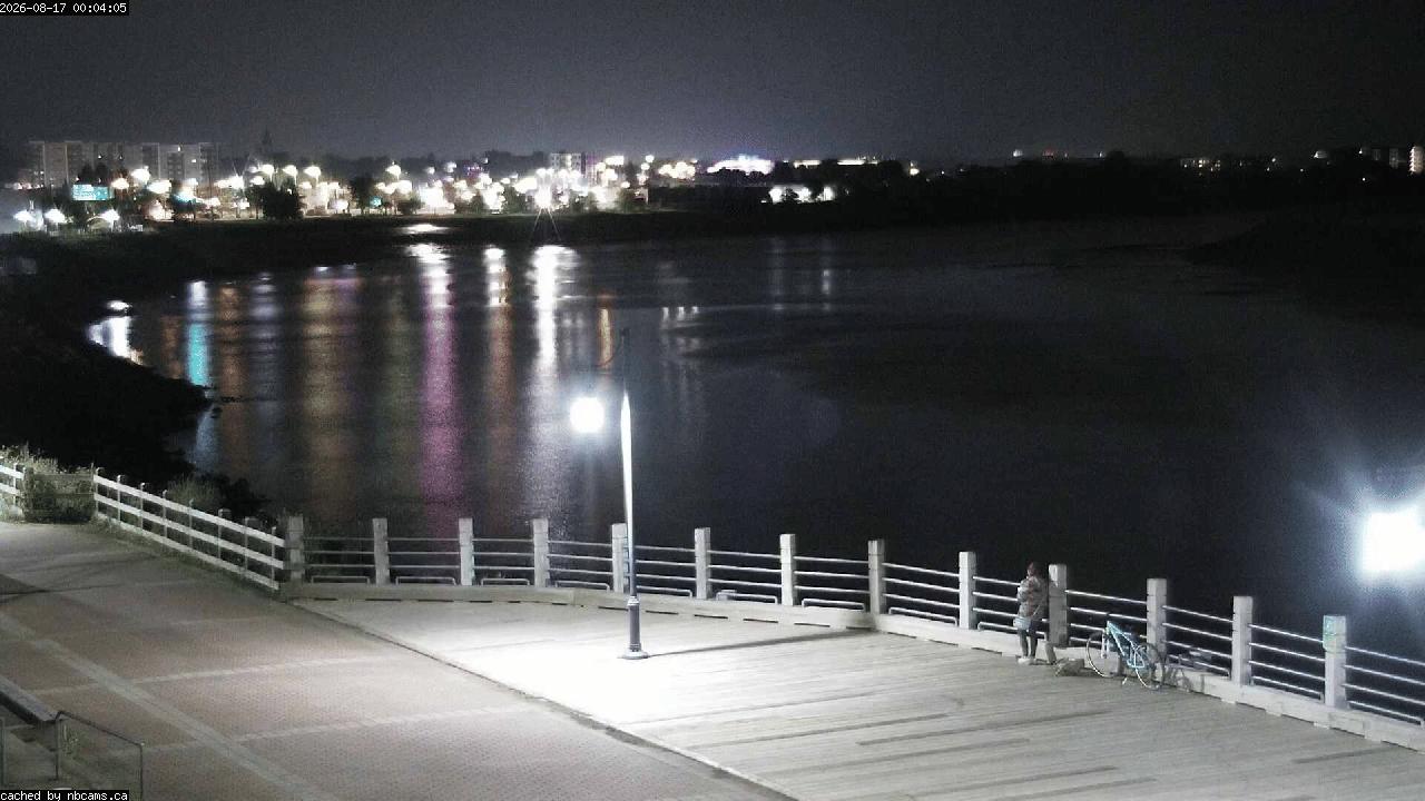 Web Cam image of Moncton (Bore Park)