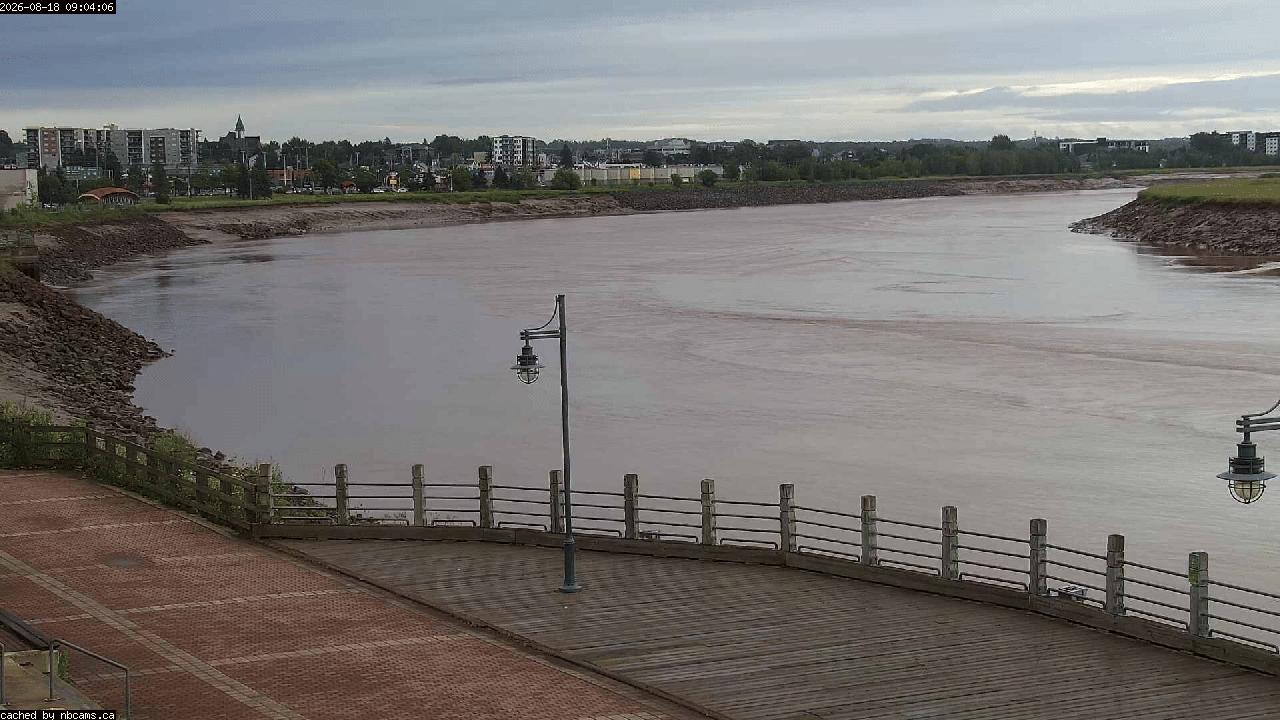 Web Cam image of Moncton (Bore Park)