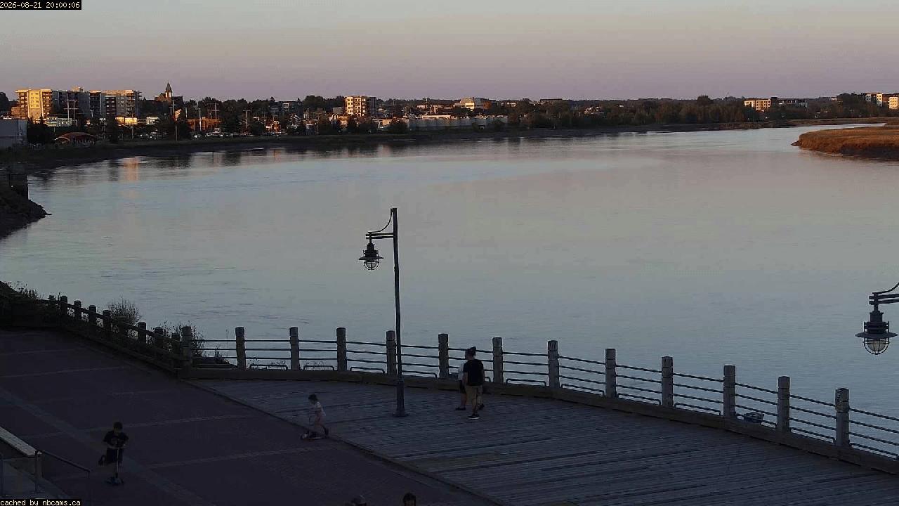 Web Cam image of Moncton (Bore Park)