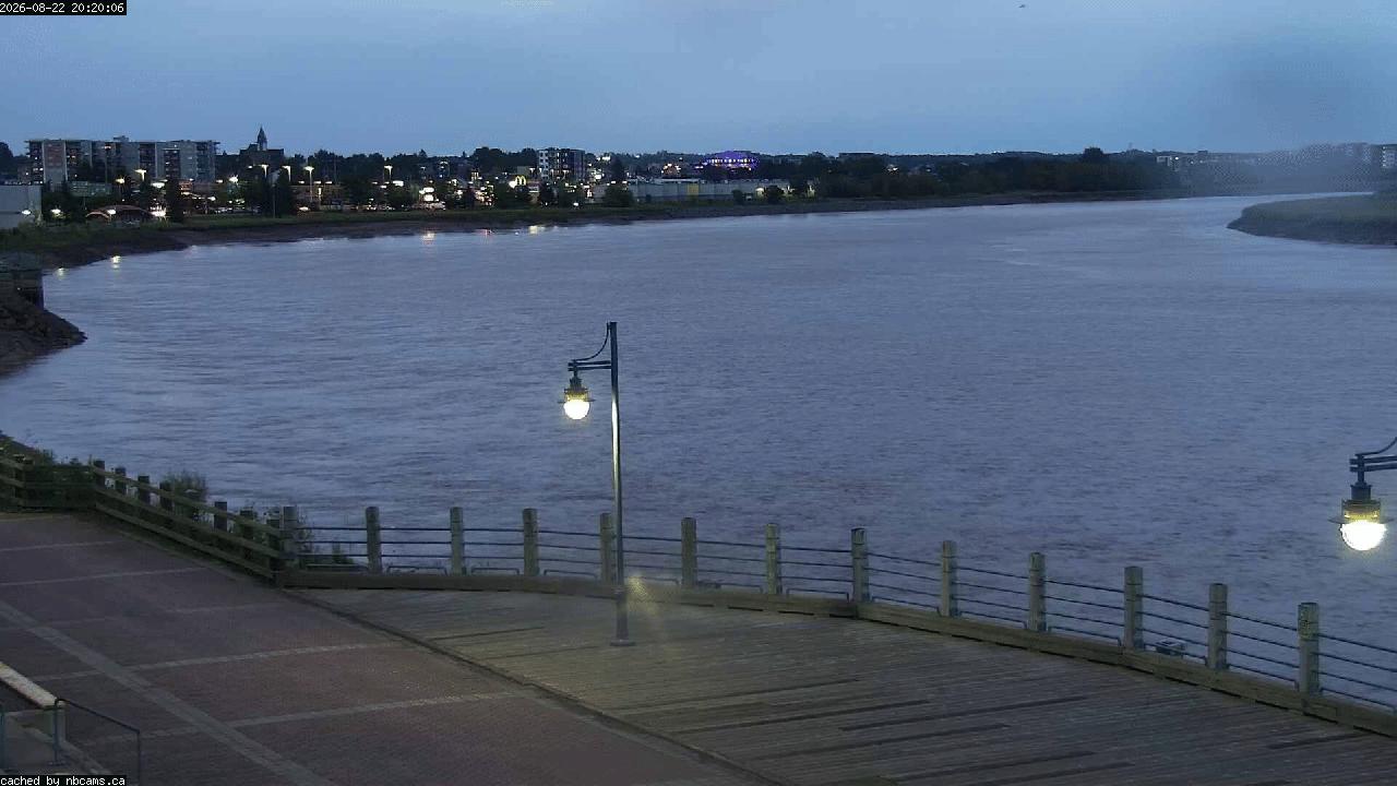 Web Cam image of Moncton (Bore Park)