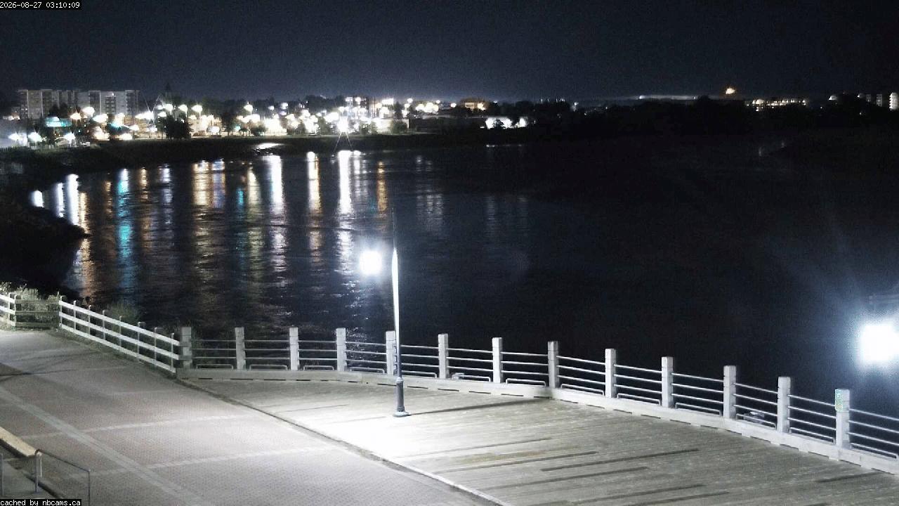 Web Cam image of Moncton (Bore Park)