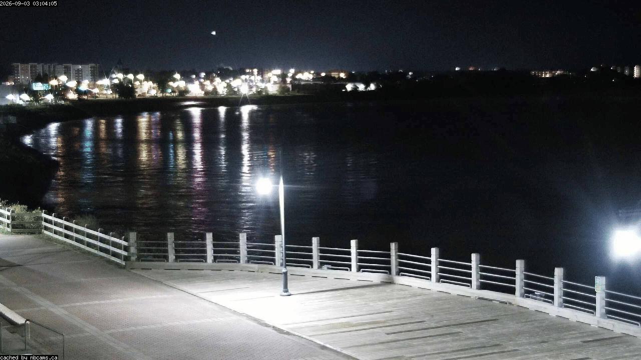 Web Cam image of Moncton (Bore Park)