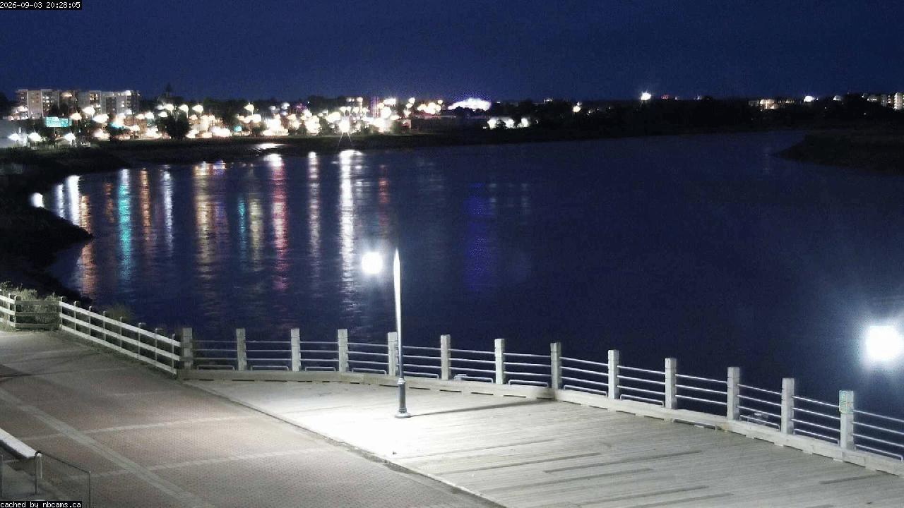 Web Cam image of Moncton (Bore Park)