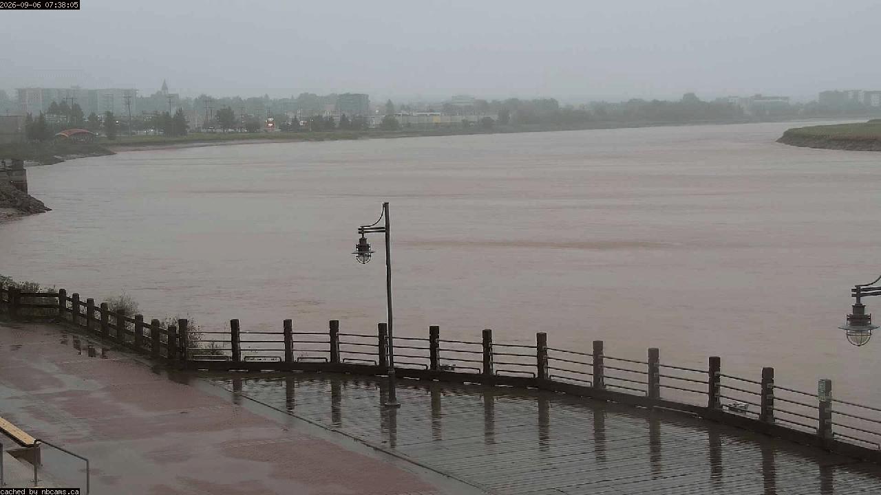 Web Cam image of Moncton (Bore Park)