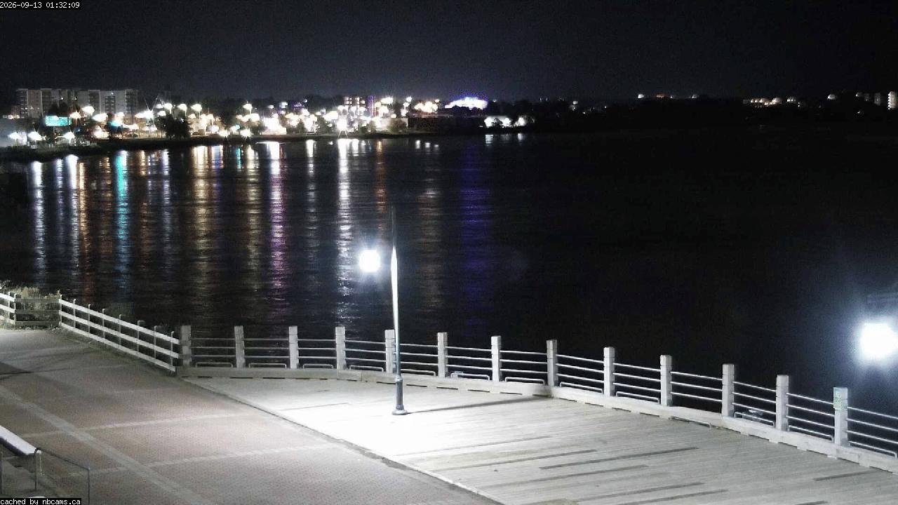 Web Cam image of Moncton (Bore Park)