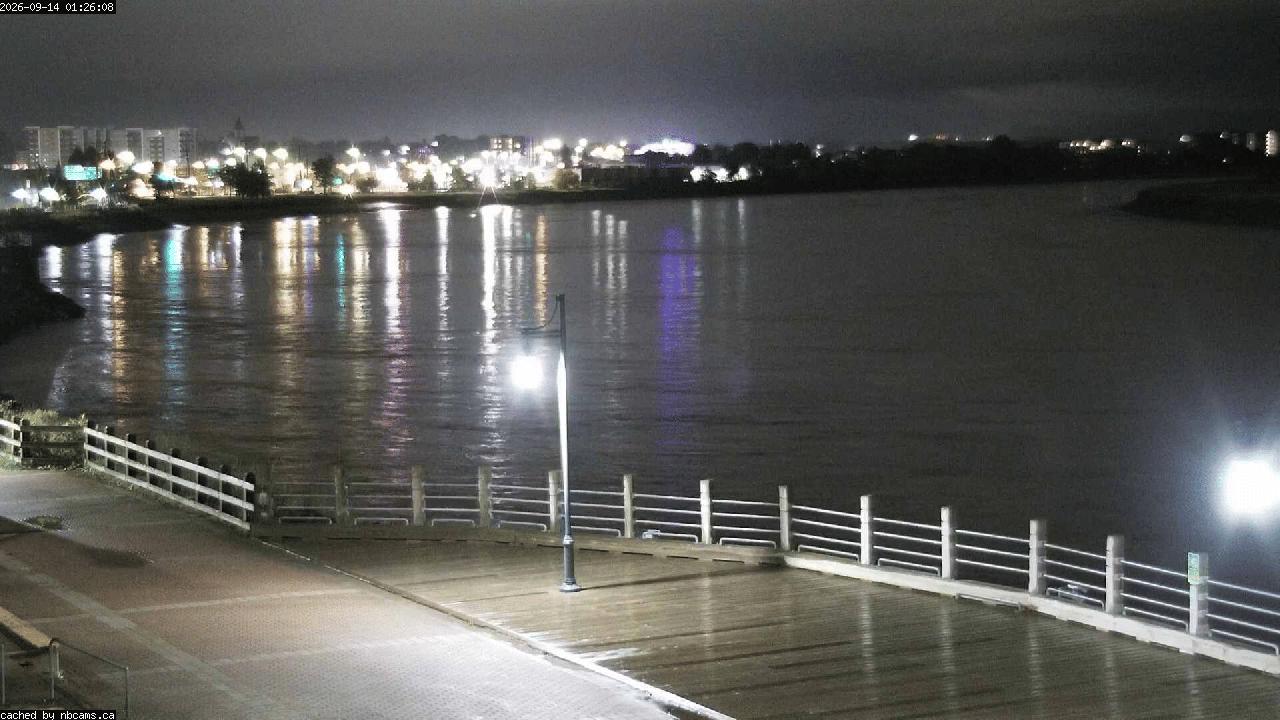 Web Cam image of Moncton (Bore Park)